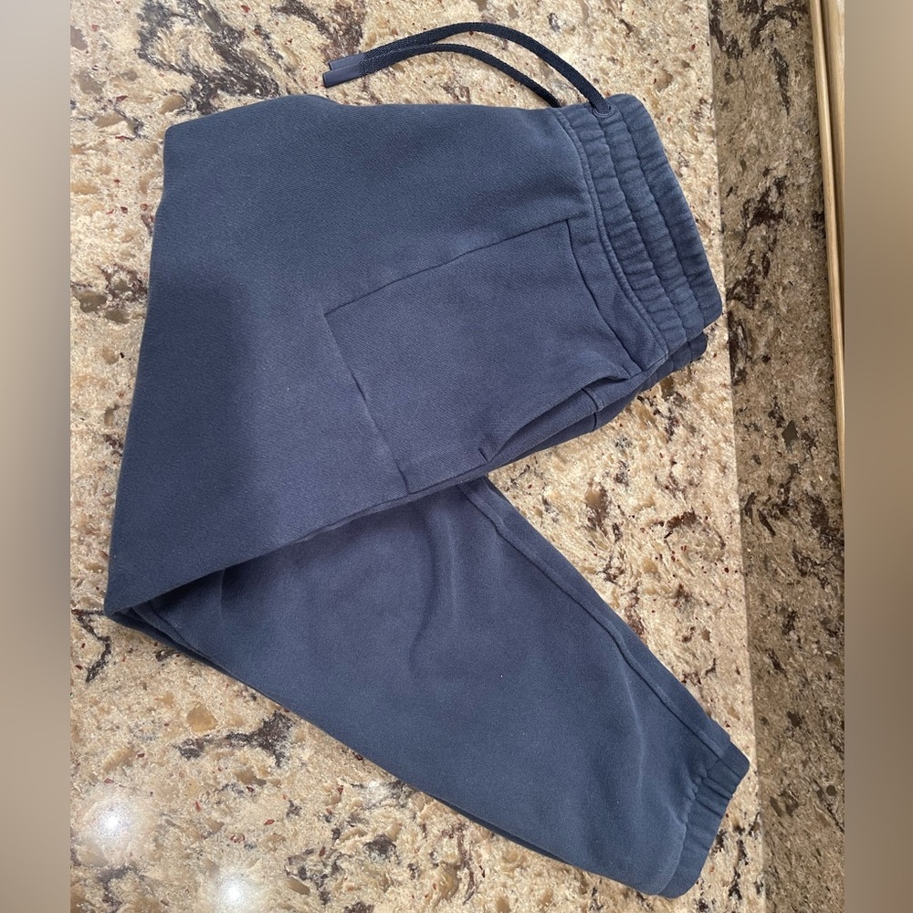 Lululemon Joggers size 8